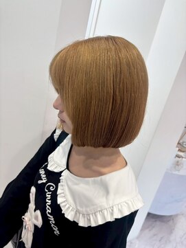 【MONA】ベージュカラー/ブリーチ/デザインカラー