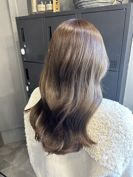 ロロネー 中津(Lolonois) 【lolonois中津】透明感オリーブ