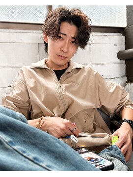 ユイマァルスロウ 倉敷(YUIMARLSLOW) 倉敷メンズサロン20代30代リバースセンターパート似合わせパーマ