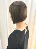 【Astar】秋のスモークベージュカラー 大人ボブ  前下がり