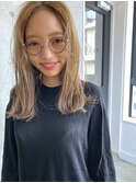 ウザバングのカジュアルミディアム