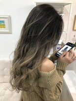 リードヘアーバイバンプ(Lead Hair by vamp) バレイヤージュグラデーションホワイト☆ベージュ