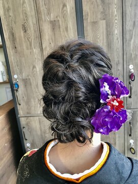 ルーディヘアーブランド(Ludi hair Brand) ヘアセット卒業式！