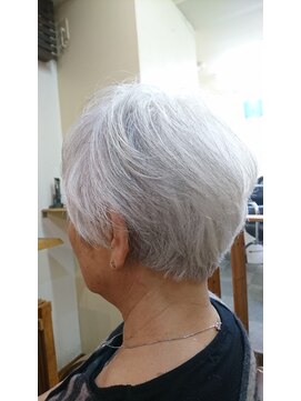 ヘアー サロン レイラン(Hair Salon REIRAN) グレイヘア ショート