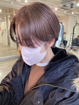 リビング 津田沼(LIVING) マッシュ/くびれヘア/ビタミンカラー/艶ボルドー[津田沼駅]