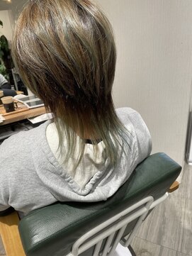 ライズ バイ レボ(RISE by REVO) 大人可愛いココアベージュグレージュカラーボブウルフ黒髪我孫子