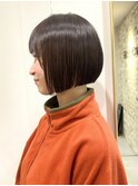 切りっぱなしミニボブ