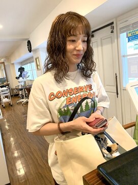 ラレイ ハラジュク(Lalei harajuku) ウルフパーマ/ミディアムパーマ/スパイラルパーマ