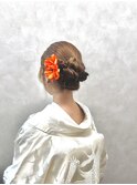 白無垢　ツイストシニヨン　花飾り
