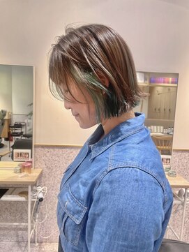 ゼストソエル(ZEST soell) インナーカラー 切りっぱなしボブ 立川 ブリーチ/e