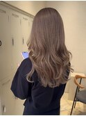 自然体でも決まる大人の柔らかウェーブ/シアーベージュ