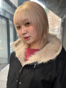 デコ(DECO) 【eruna】blond × hash cut