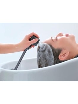 《活泡泉マイクロバブルで髪と地肌をワンランク上の仕上がりへ♪夢シャンプーでリラックススパ◎》