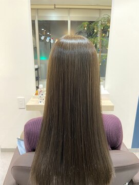 髪質改善+艶カラーエステ【AInoa Nouer 代々木美容室】