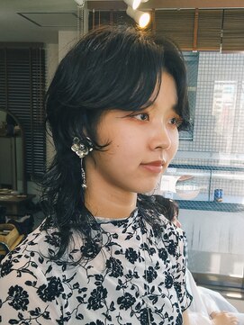 イルフレール(ill frere) ryu 【黒髪　ウルフパーマ　ウルフカット　黒髪パーマ　中津】