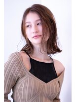 ケアリー 流山おおたかの森(Carelly)&nbsp;デザインカラー/レイヤーカット/ウェットヘア/オリーブベージュ