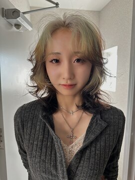 天神美容室 天神大名レイヤーカットデザインカラーブリーチハイトーン