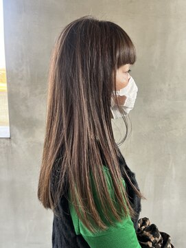 ベージュハイライトカラー