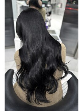 フォルテ ティアラ 横浜店(FORTE TIARA) 暗髪/ロング/透明感カラー/ブルーブラック/U24