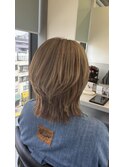 白髪ぼかし×ウルフカット