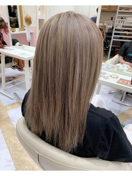 リー 京橋(Lee) 【Lee京橋】外国人風×グレージュ