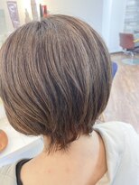 ヘアー バイ ミーズ(hair by Mii’s)&nbsp;＃くびれショートハイライトローライト＃白髪ぼかし