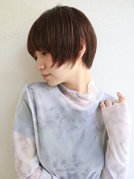 ブゾン(buZon) 【buZon ブゾン】コンパクトショート×艶感ブラウン