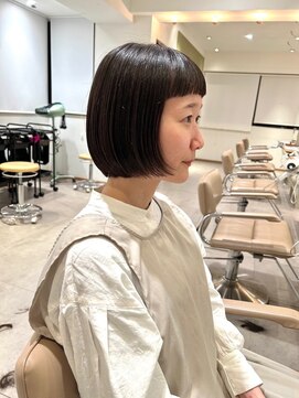 エミィ(emme) オン眉20代30代髪質改善ハイライトブリーチカット立川