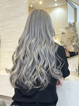 ラビス 池袋(Lovis) 《鳥越》ワンレン/小顔[エクステ/インナーカラー/韓国/池袋]