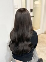 レイヤーカットシースルーバング大人ボブふんわりミディアム