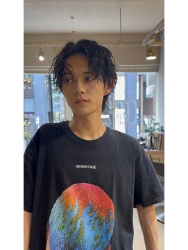 キャンバス バイ ネオリーブ 横浜西口(Canvas by neo.) 横浜★センターパートの縦落ちツイストスパイラル