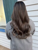 ルッソカナン(Lusso canaan)&nbsp;流行りのコテ巻き風パーマ