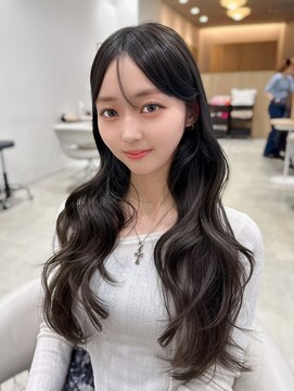 ロングヘア/韓国/レイヤーカット/ダブルカラー/栄e46