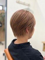 ライナス(Linus)&nbsp;抜け感ショートレイヤーモカブラウンベージュ◎ショートボブ