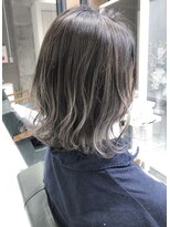 デイズ(days) アッシュグレージュグラデーションカラーボブディ