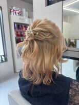ヘアガーデン ティアラ(Hair Garden TIARA) 編み込みアップスタイルヘアセット成人式ヘアセットハーフアップ
