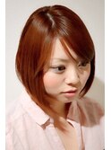 大人カワイイ前下がりボブスタイル