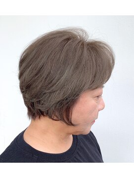サロン マーニ(salon m ni) オシャレ染めで白髪染め/ハイトーン/マダムショート