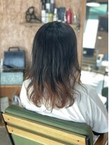 ヘアーインディーズ(HAIR...inD's) グラデーションカラー＝裾カラー
