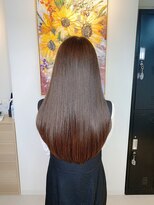 イーラ(era)&nbsp;《era》ココアベージュ　フェミニンロング 艶ツヤストレートみわ