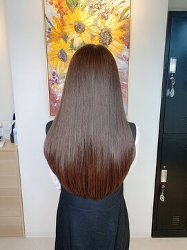 イーラ(era) 《era》ココアベージュ フェミニンロング 艶ツヤストレートみわ