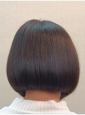 前下がりボブ
