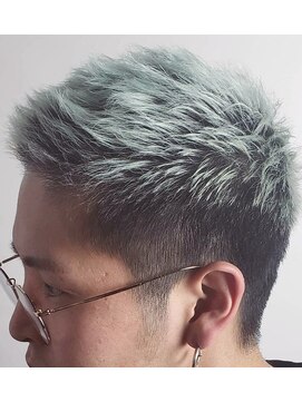 フルショウ 小牧(FURUSHO) ハイトーンカラースパイキーベリーショートホワイトブロンド