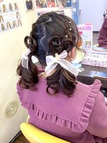 ヘアセットアップス(UP's) お友達とお揃いで可愛い『リボンアレンジツインテールハート２』