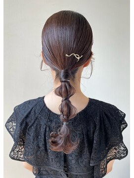 ホワイトルーム(White Room) タイト編みおろしヘア