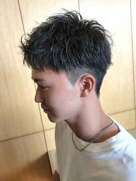 ニアウ 伊勢崎連取店(Niau) 刈り上げメンズショートアップバングボックススパイキーショート
