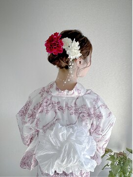 リムネ(RIMUNE) ゆるめシニョン