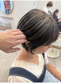 大人可愛いショートヘアコントラストハイライト