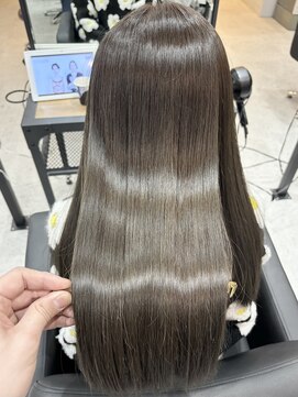 ハーシーバイアポロ 相模大野(HERSHE by apollo) 髪質改善縮毛矯正,レイヤー,縮毛矯正,白髪ぼかしハイライト.白髪