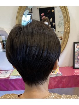 サロンドヴィーナス(salondeVenus) ハンサムショート